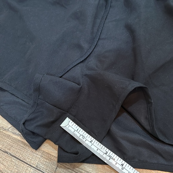 ST.JOHN BAY SWIM SHORT WOMEN SIZE 16 BLACK  NEW - Picture 8 of 9